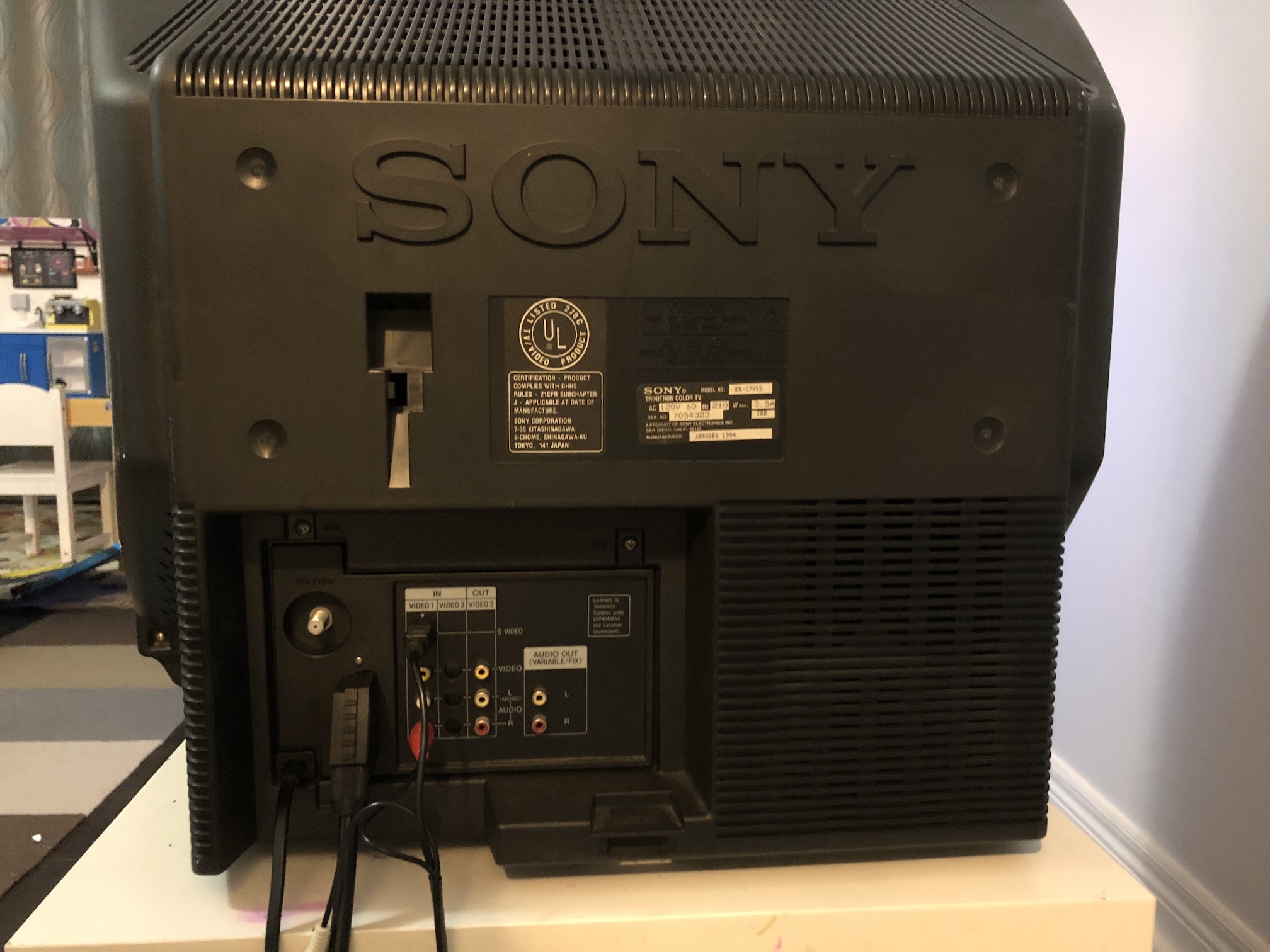 Sony KV-27V55 Back Full