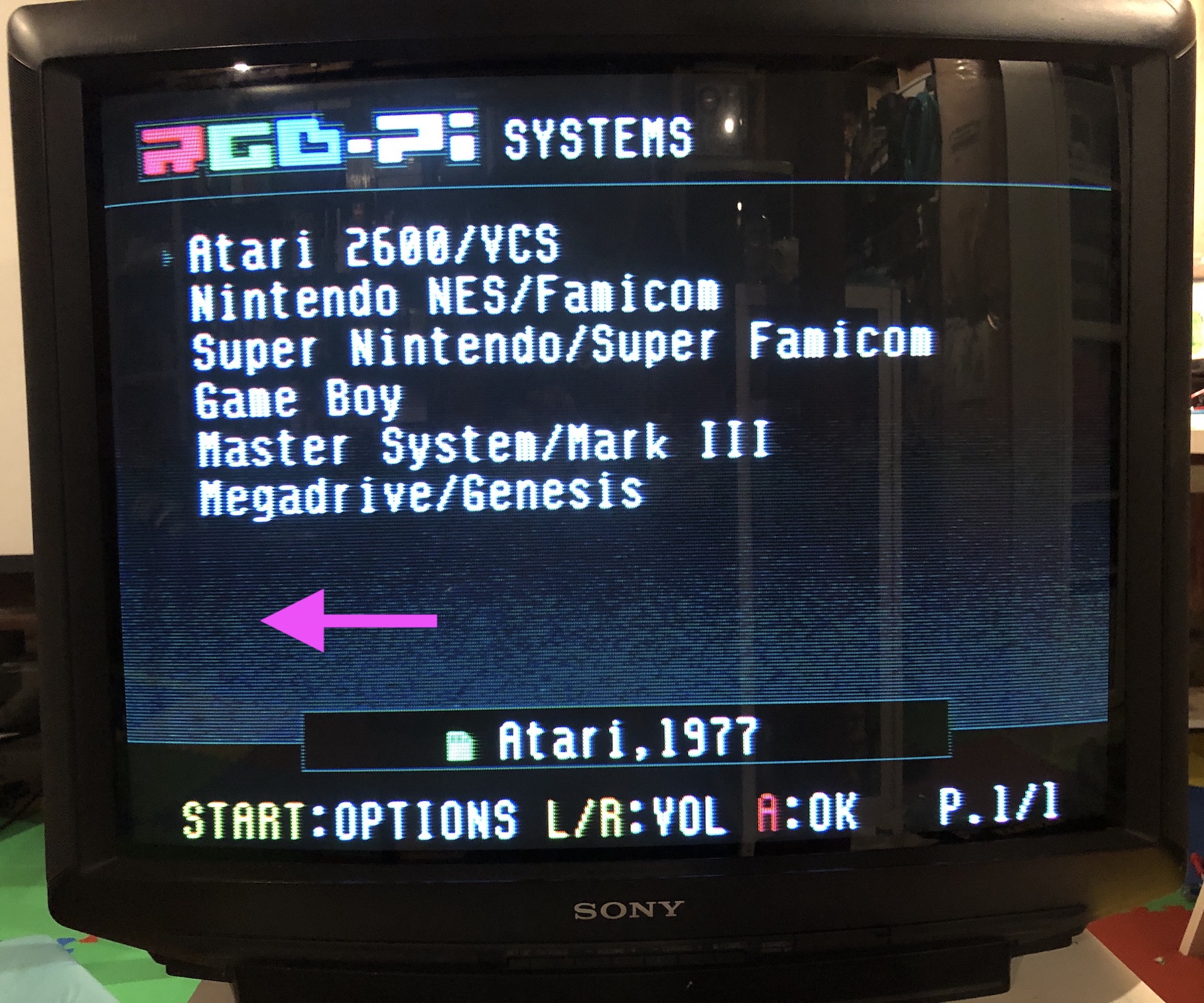 CRT with vertical bands