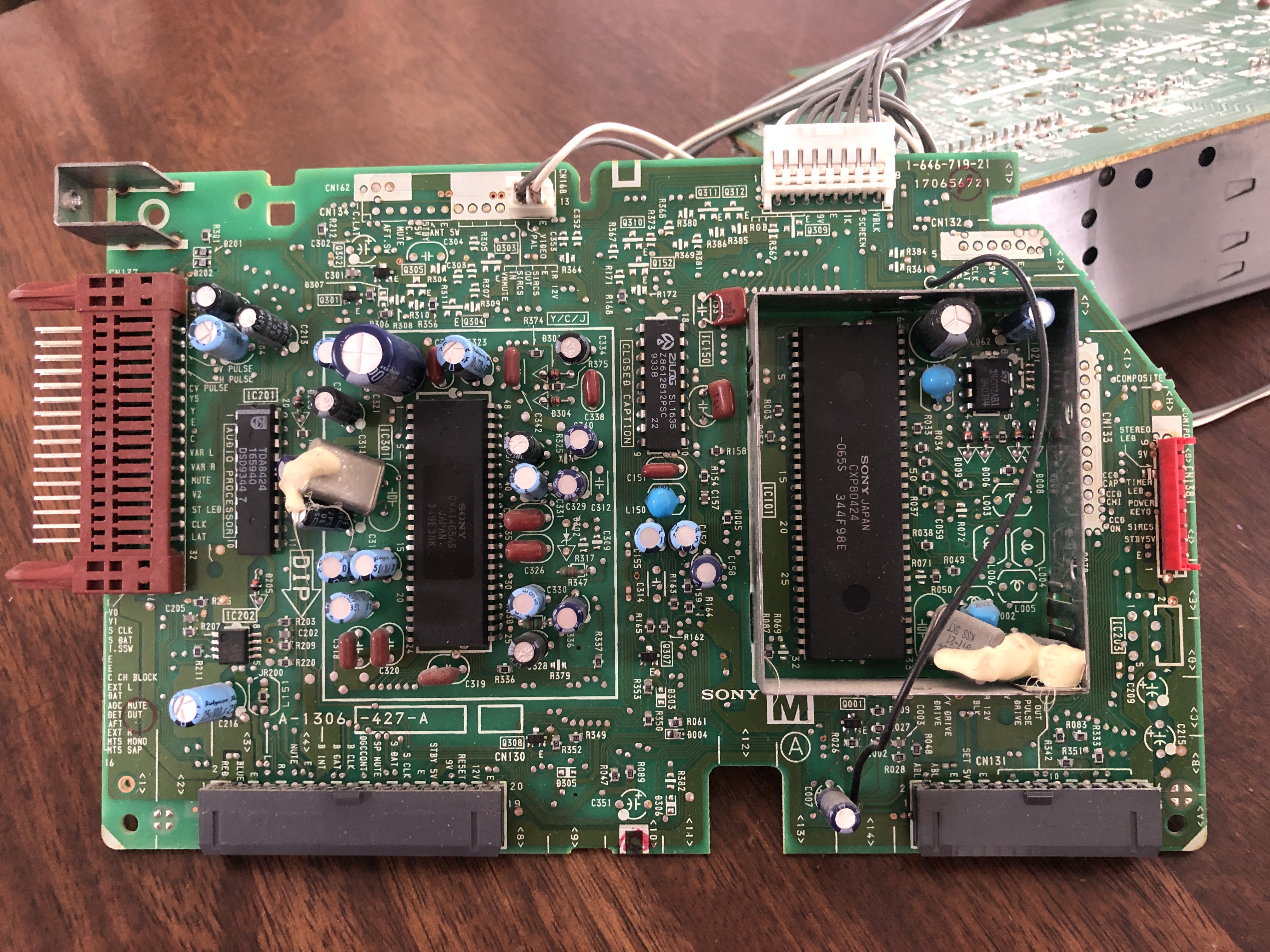 AA-1 Chassis M Board